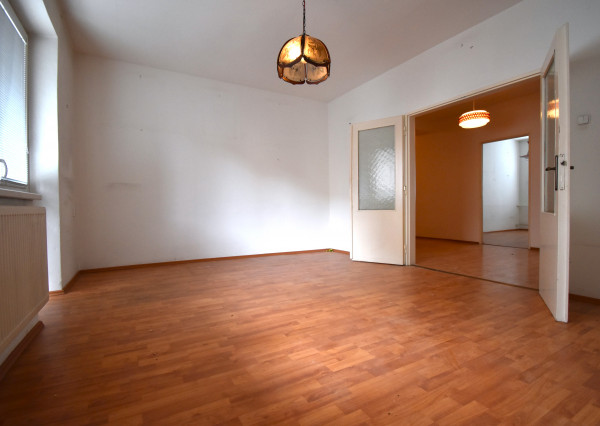 Slnečný 3 izbový byt s lodžiou, BA I. Staré Mesto, Dunajská ulica