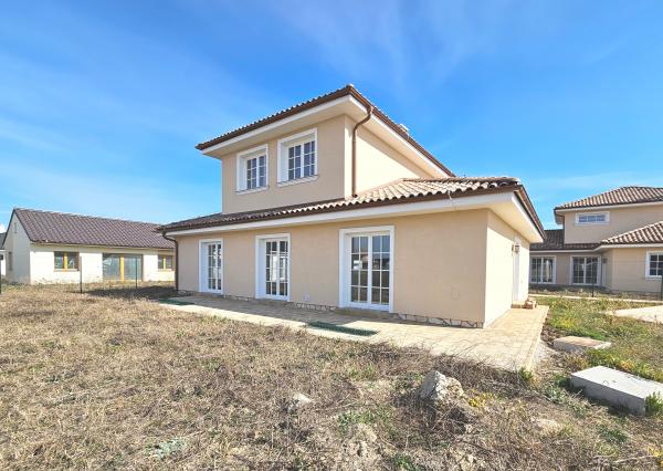 VEĽKORYSÝ 6-izbový rodinný dom vo vyhotovení TOSKANA s ÚP 167m2, POZEMOK 511 m2